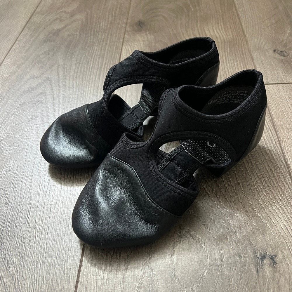 Capezio PP323 Pedini Femme Black Leather Split Sole Jazz Lyrical Dance Shoes 7.5 - Picture 9 of 9